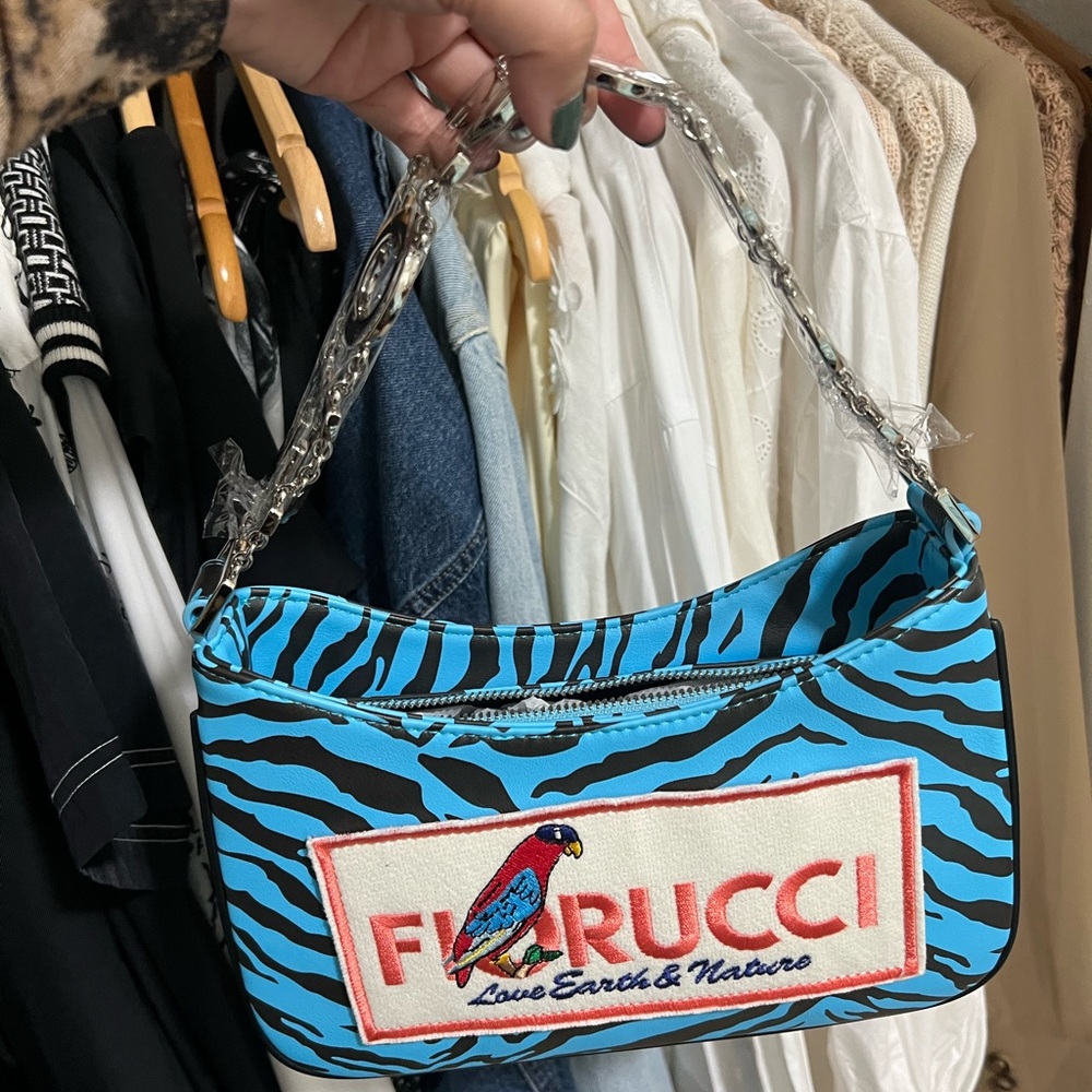 FIORUCCI Nature Shoulder Bag - Picture 15 of 16